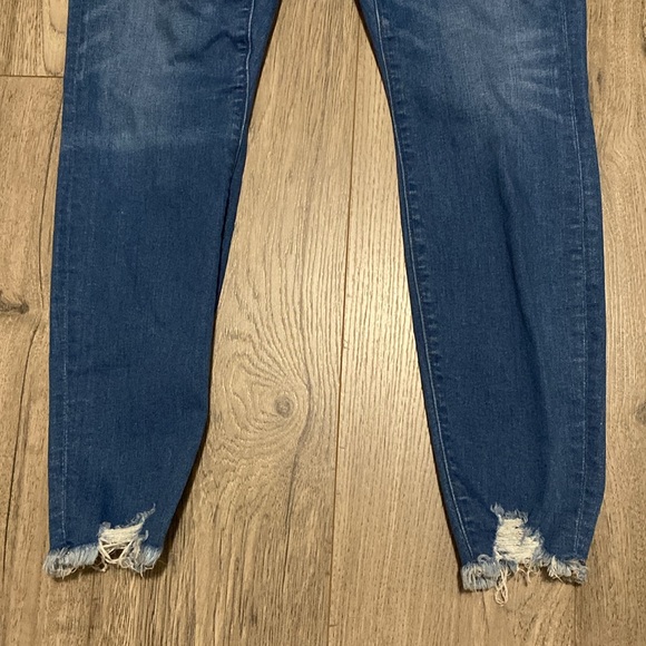 Loft Jeans Curvy Skinny frayed hem - Picture 2 of 4